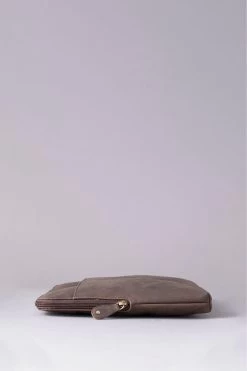Lakeland Leather Hunter Laptop Sleeve Brown Bag 10 Lakeland Leather Hunter Laptop Sleeve Brown Bag -Fashion Men Shop 323315s4