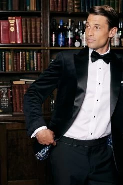 Skopes Jive Black Tailored Fit Velvet Jacket 10 Skopes Jive Black Tailored Fit Velvet Jacket -Fashion Men Shop 386574s3