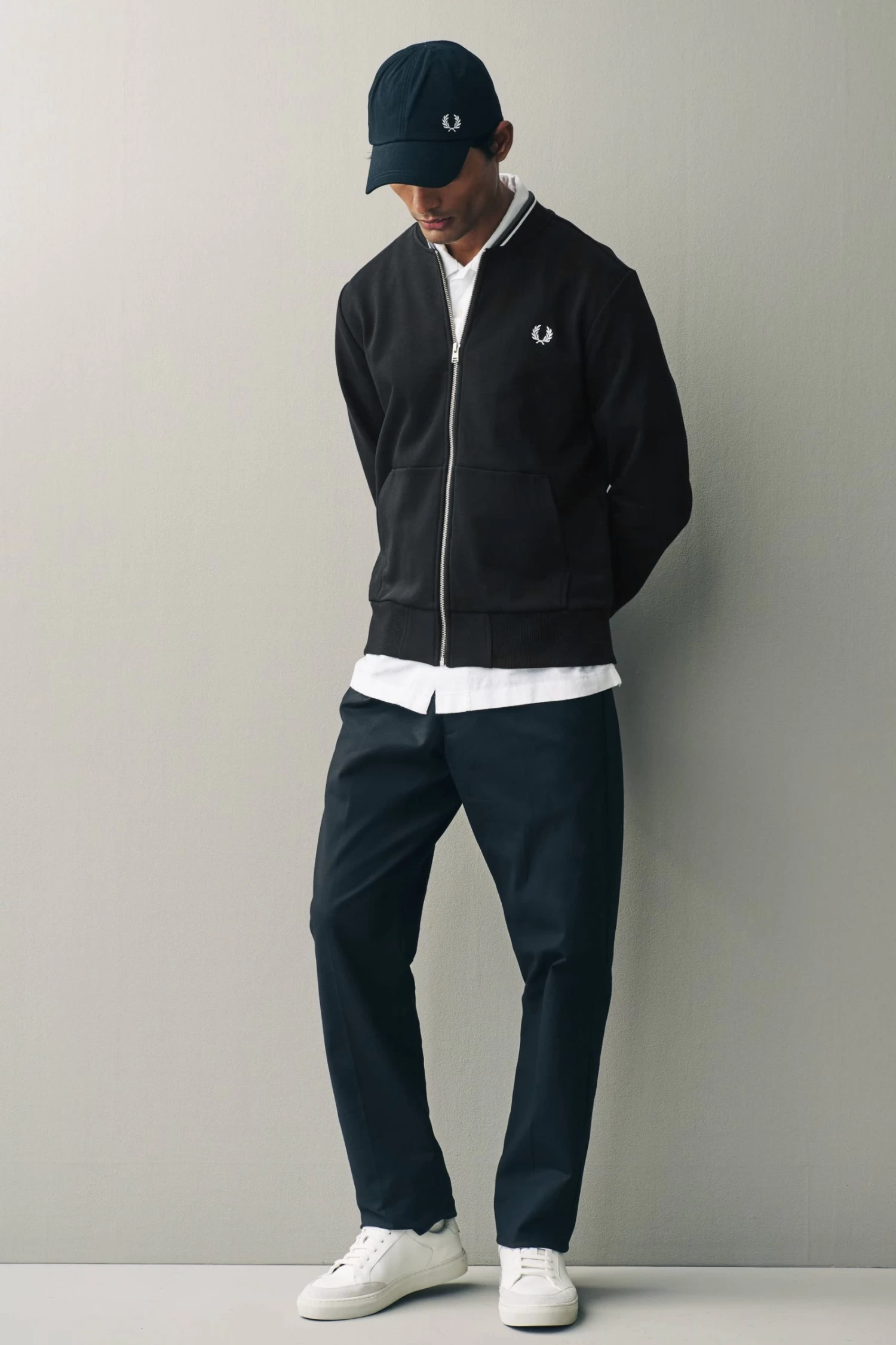 Fred Perry Zip Through Sweatshirt 4 Fred Perry Zip Through Sweatshirt - Image 2
