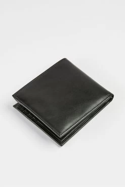 Ted Baker Prug Embossed Corner Leather Bifold Wallet With Coin -Fashion Men Shop 558041s3