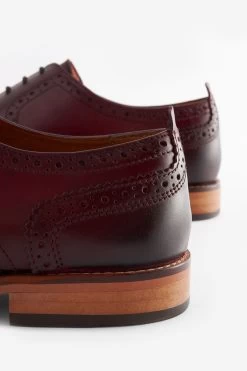 Next Contrast Sole Leather Brogues -Fashion Men Shop 643426s3