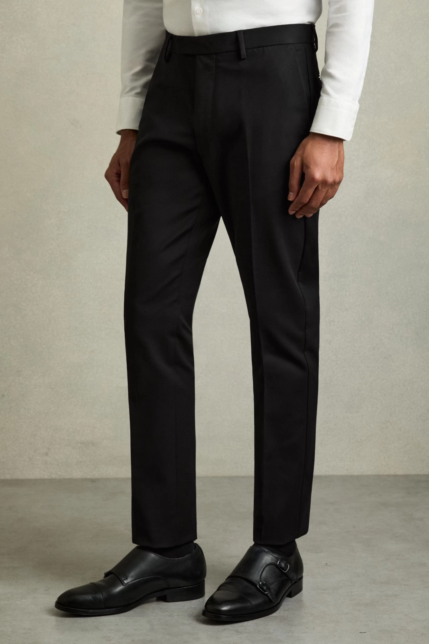 Reiss Eastbury Slim Fit Chinos 5 Reiss Eastbury Slim Fit Chinos - Image 3