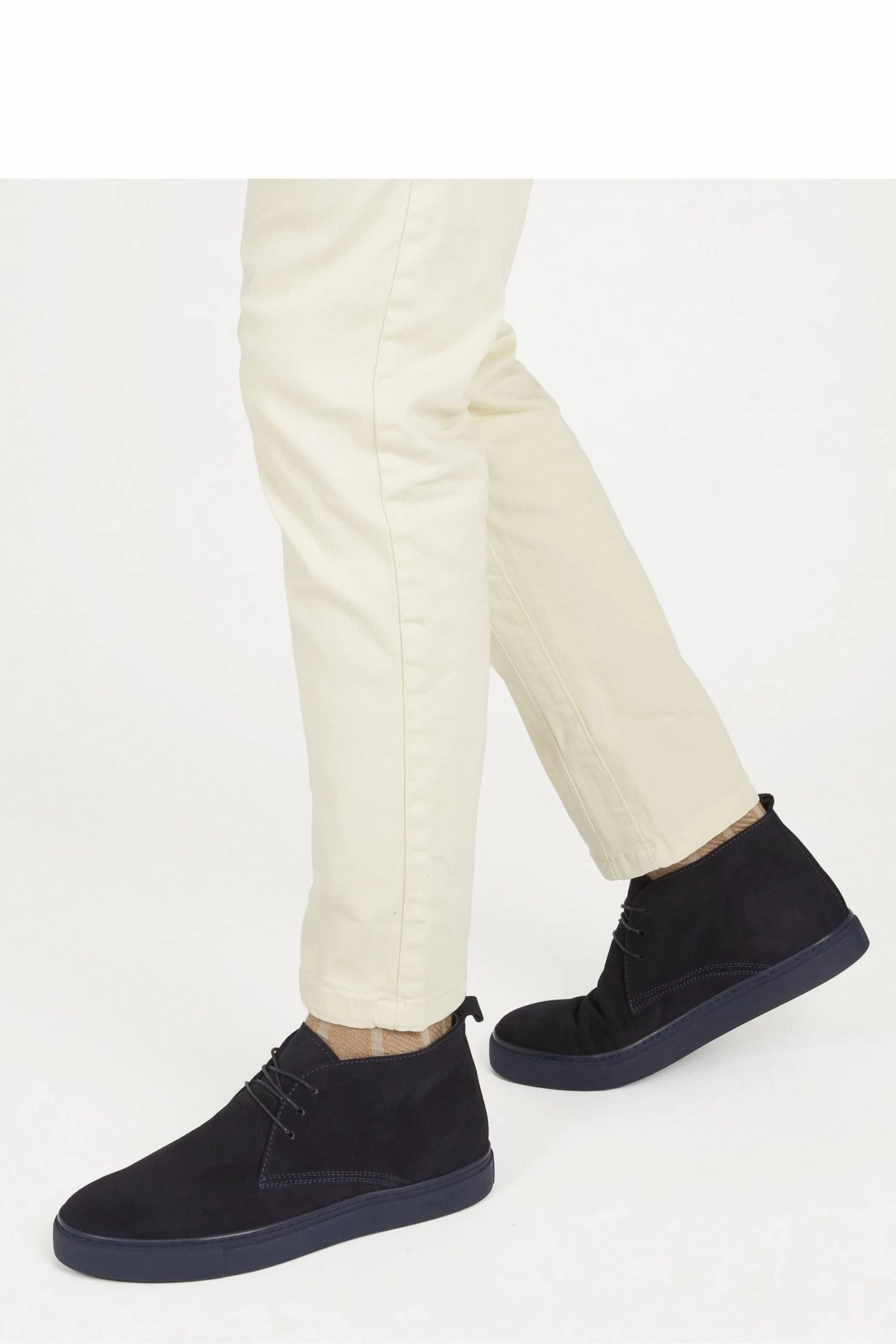 Jones Bootmaker Sullivan Men's Suede Chukka Boots 3 Jones Bootmaker Sullivan Men's Suede Chukka Boots