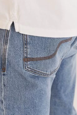 FatFace Straight Light Wash Jeans 8 FatFace Straight Light Wash Jeans -Fashion Men Shop A53384s3