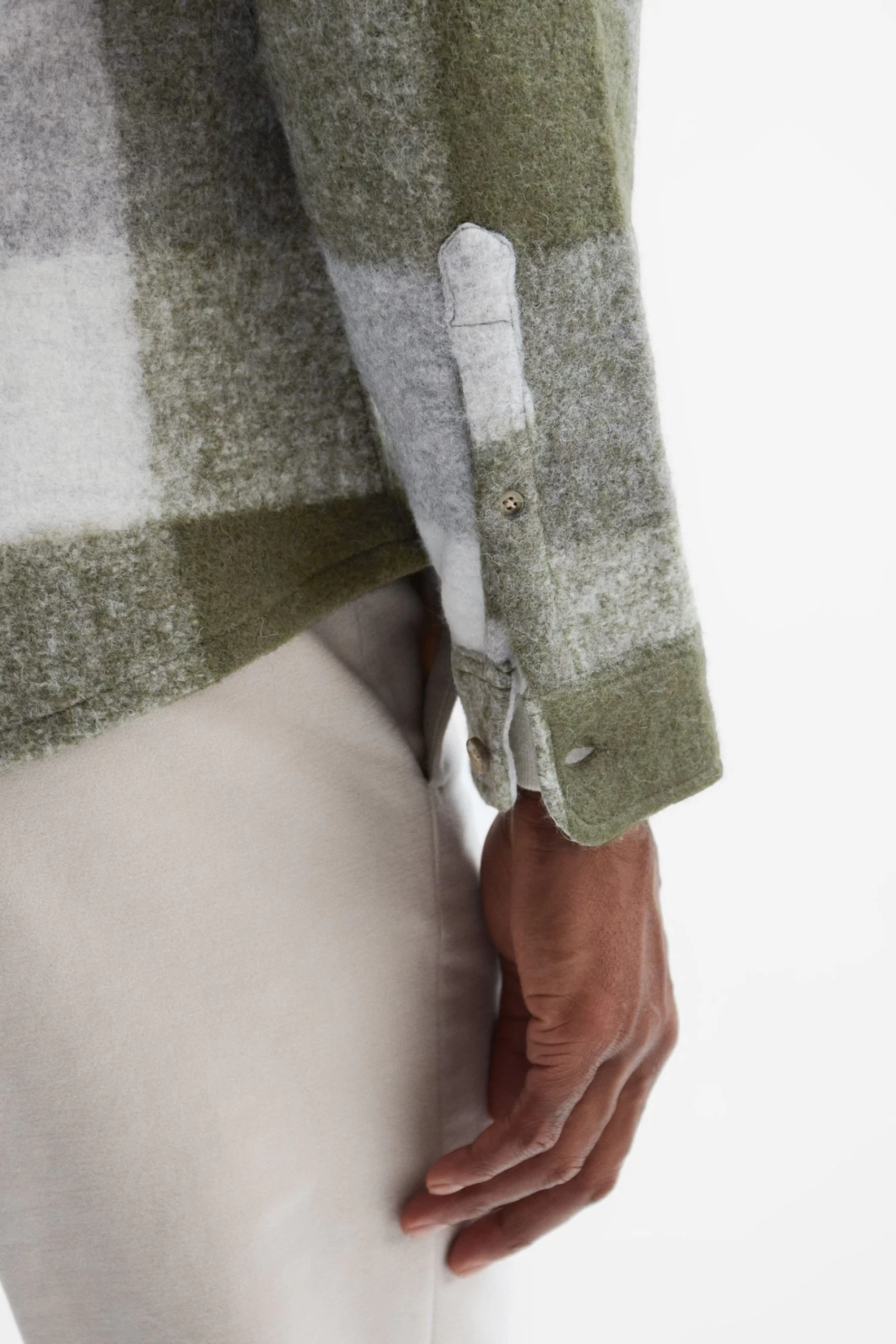 Reiss Stoval Long Sleeve Brushed Overshirt 8 Reiss Stoval Long Sleeve Brushed Overshirt - Image 6