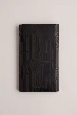 Ted Baker Flyt Laser Etched Leather Black Travel Wallet