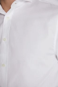MOSS Regular Fit Dobby White Shirt -Fashion Men Shop N02266s3