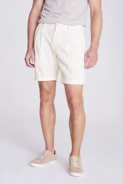 MOSS Natural Shorts