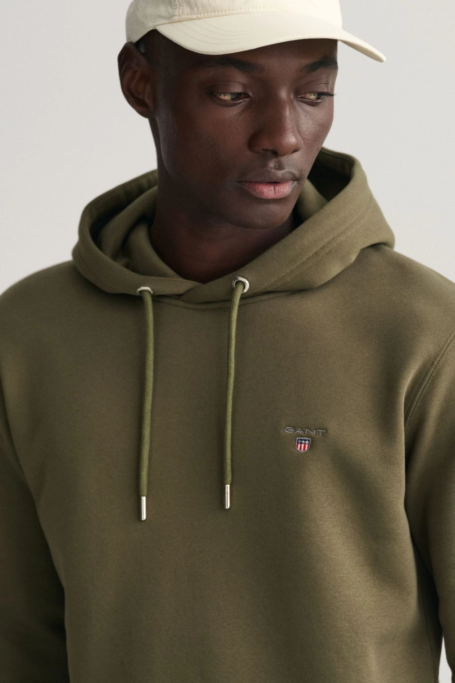 GANT Original Sweat Logo Hoodie 6 GANT Original Sweat Logo Hoodie - Image 4