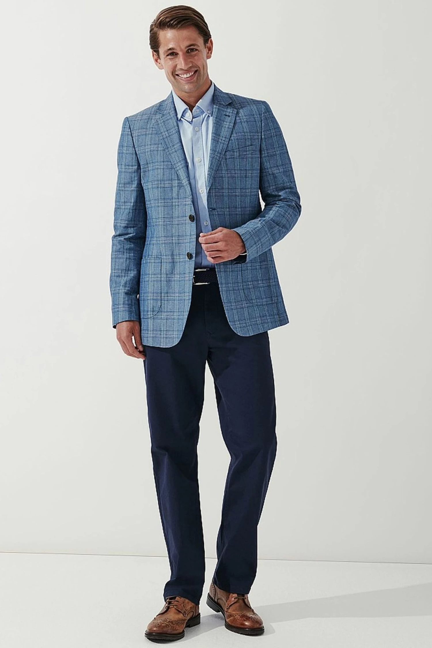 Crew Clothing Company Mid Blue Linen Blend Classic Blazer 4 Crew Clothing Company Mid Blue Linen Blend Classic Blazer - Image 2