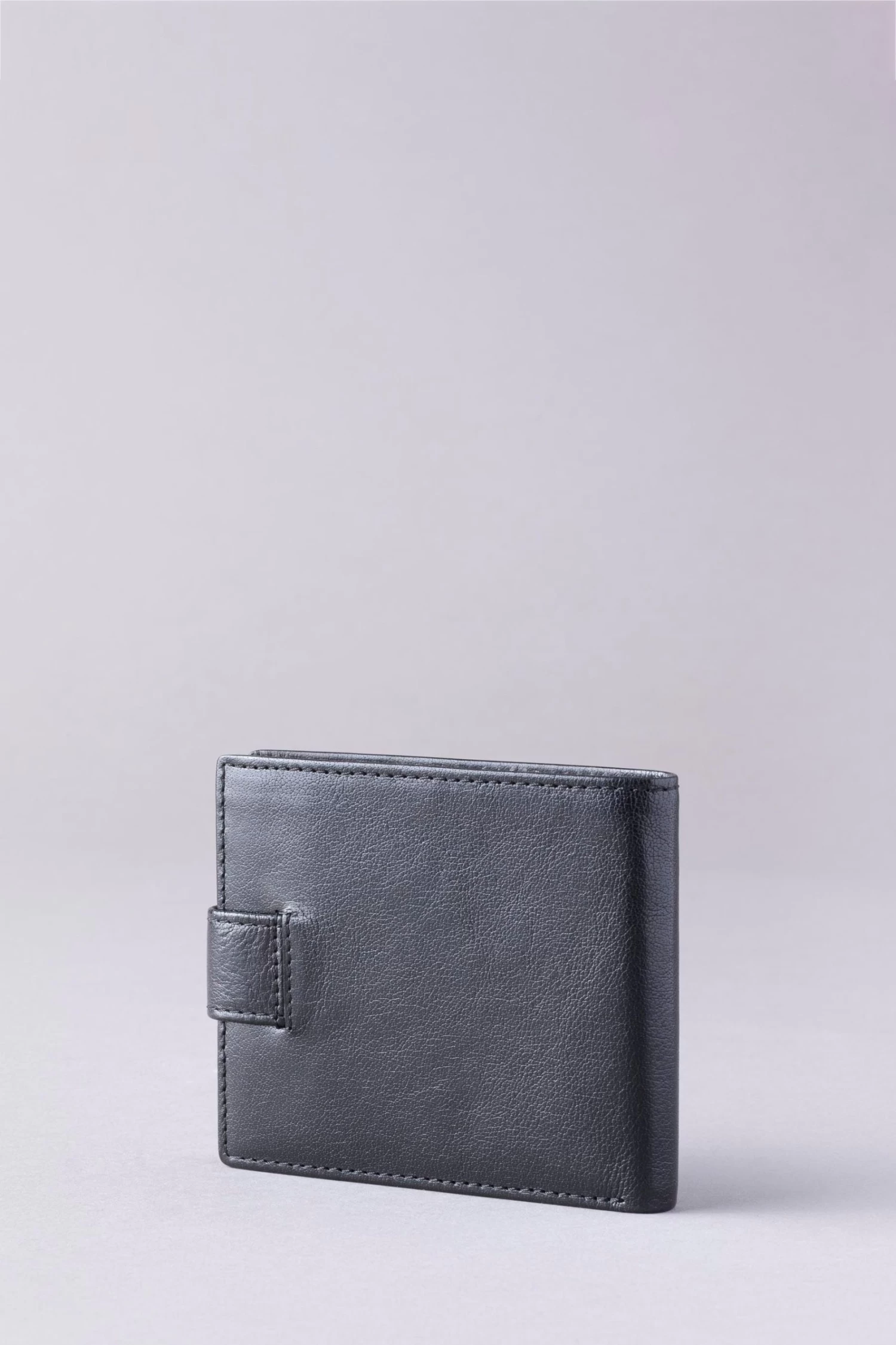 Lakeland Leather Fenton Black Leather Wallet 4 Lakeland Leather Fenton Black Leather Wallet - Image 2