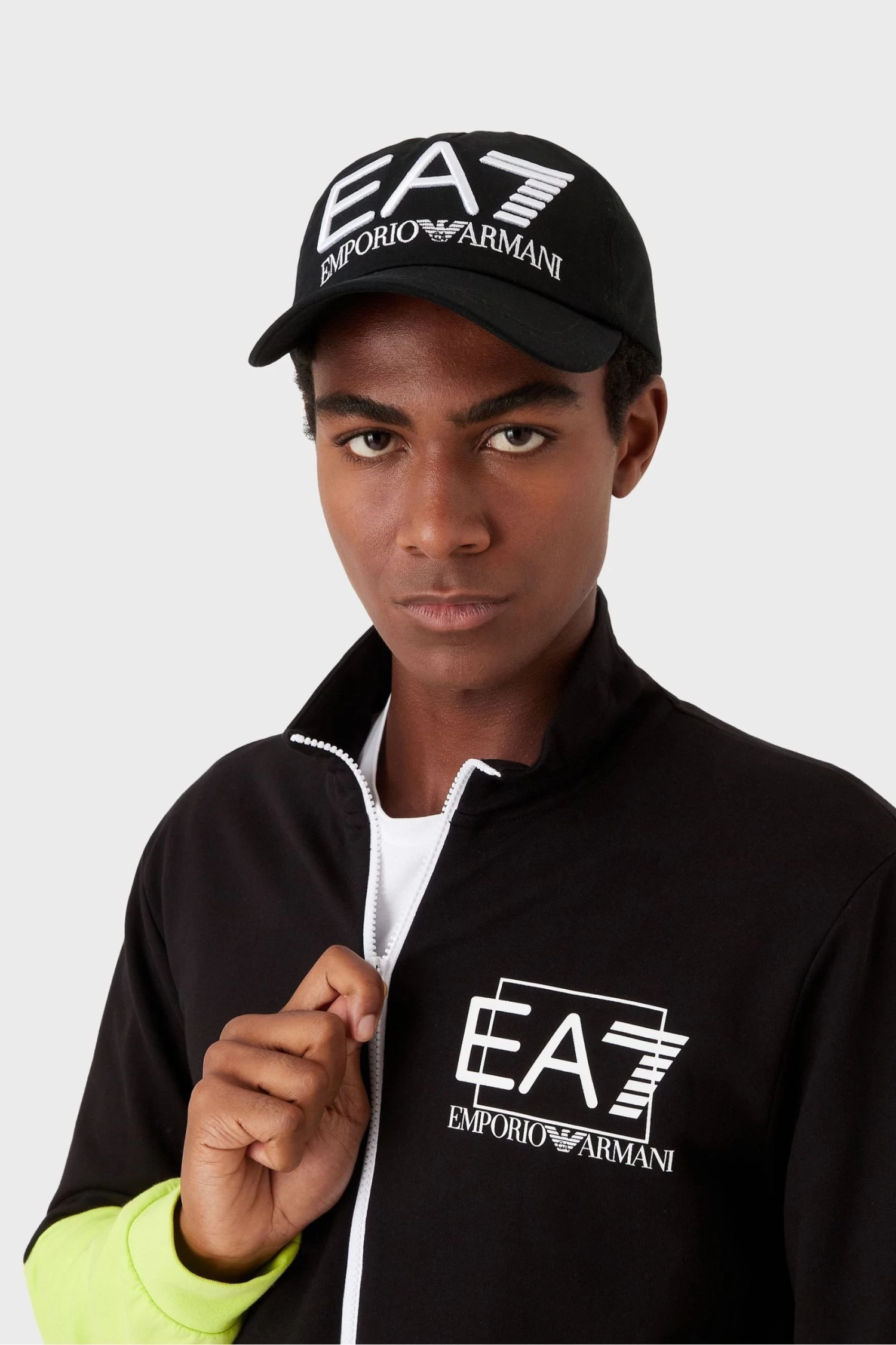 Emporio Armani EA7 Logo Series Black Cap 9 Emporio Armani EA7 Logo Series Black Cap - Image 7