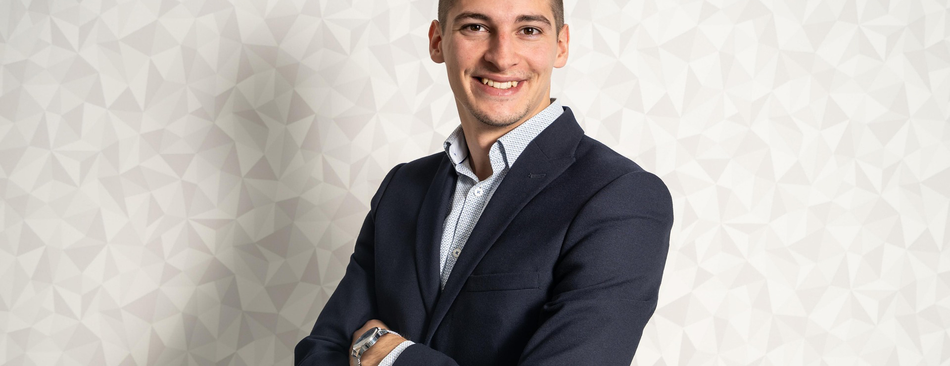 Front Page -Fashion Men Shop smile 5047506 1920